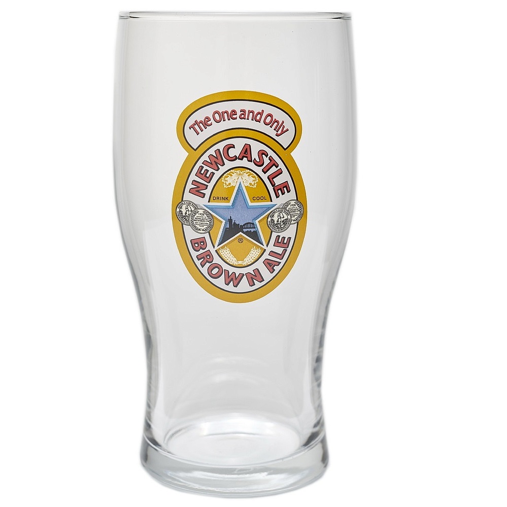 Под эль. Стакан Newcastle Brown ale. Бокал Newcastle Brown ale. Бокалы Ньюкасл 0.250. Ньюкасл Браун Эль 0.55 бутылка.